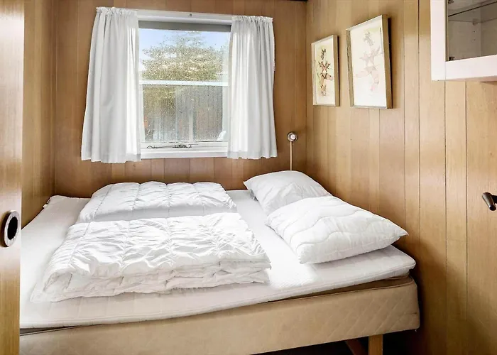 M290-vaeggerlose-rorhvenevej-21 * Boto By